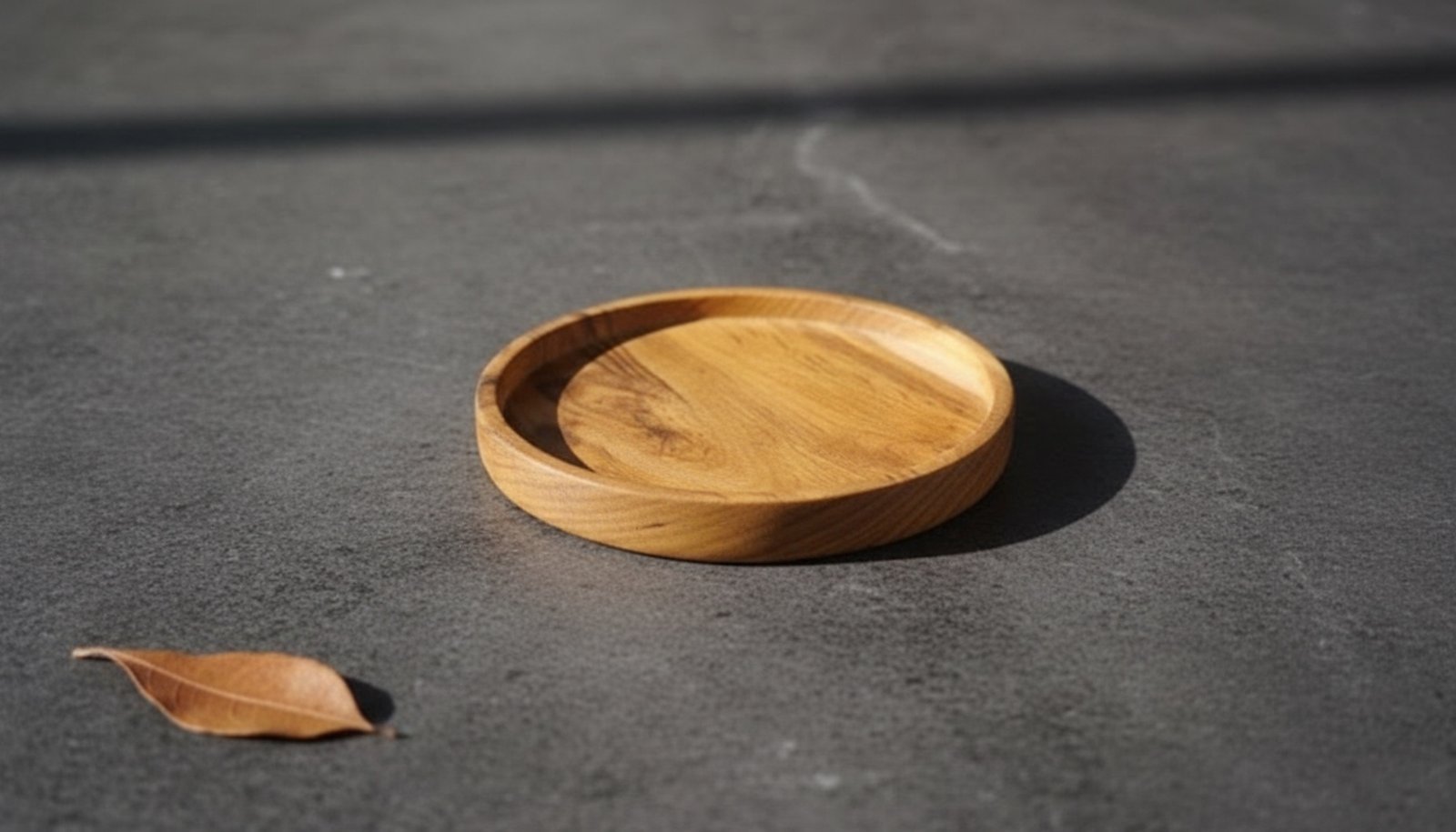Piring Kayu Jati — Photo 1